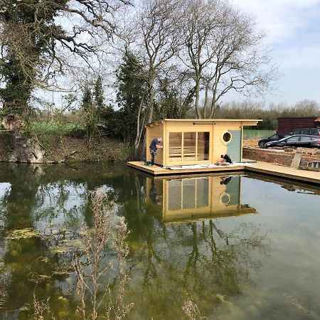 The Kestrel Shepherd Hut, Whitehouse Farm Stowmarket Luaran gambar